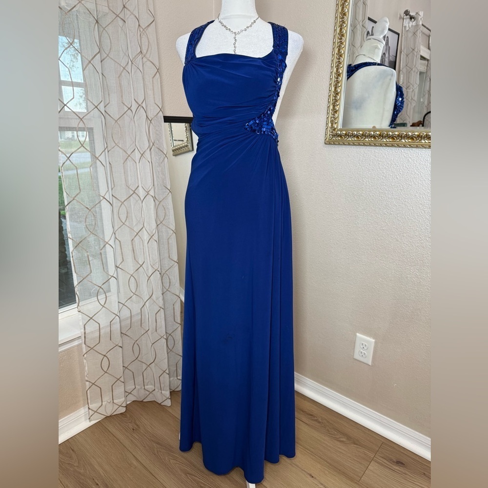 Morgan & Co Dress Womens 5/6 Blue Sequin Open Back Gown Formal Prom Evening